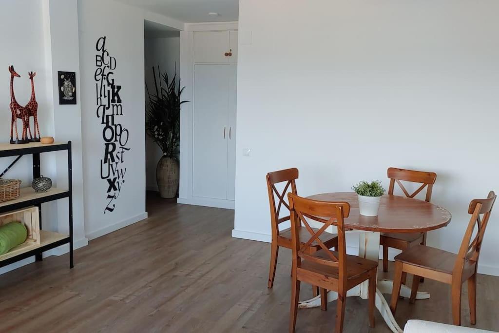 Precioso Apartamento Frente A La Playa Torre Del Mar Eksteriør bilde