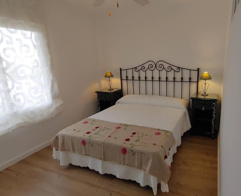 Precioso Apartamento Frente A La Playa Torre Del Mar Eksteriør bilde